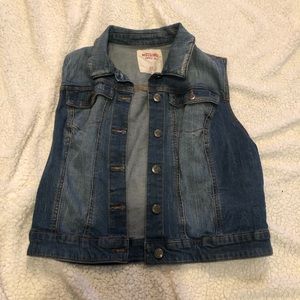 Jean vest